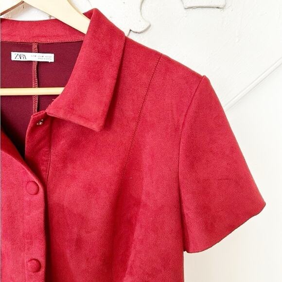 Zara Red Faux Suede Short Sleeve Snap Button Down Mini Shirt Dress Size M - Picture 4 of 5